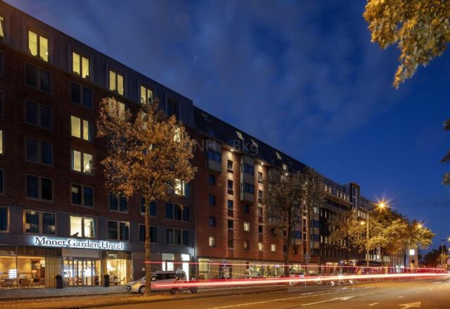 4-star Monet Garden Hotel Amsterdam