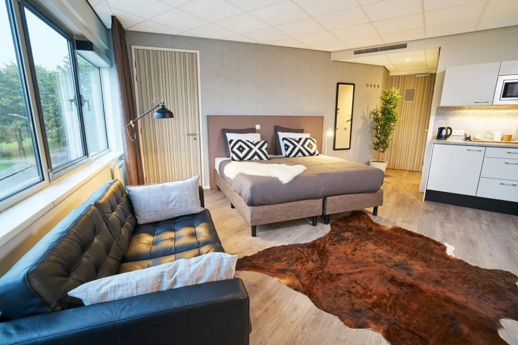 Studio apartment with kitchenette at Amrâth Apart Hotel Schiphol
