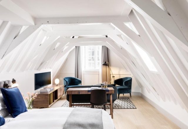 room in Kimpton De Witt Amsterdam romantic hotel